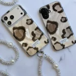 قاب پلنگی طوسی خال سیاه با آویز (کدC2287)